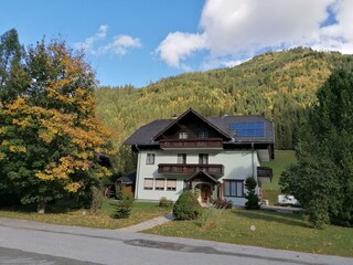 Ferienwohnungen Hohl die West Seite im Herbst