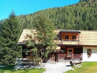 Hütte