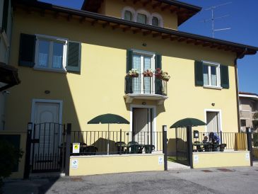 Holiday apartment Esmera