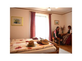 Schlaf Zimmer für 2-3 Personen (Klappbett)