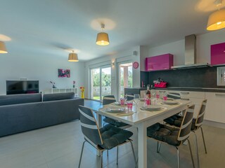 Villa Galižana Características 27