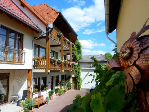 Ferienwohnung Weingut Herbert Ziegler "Eulbusch"