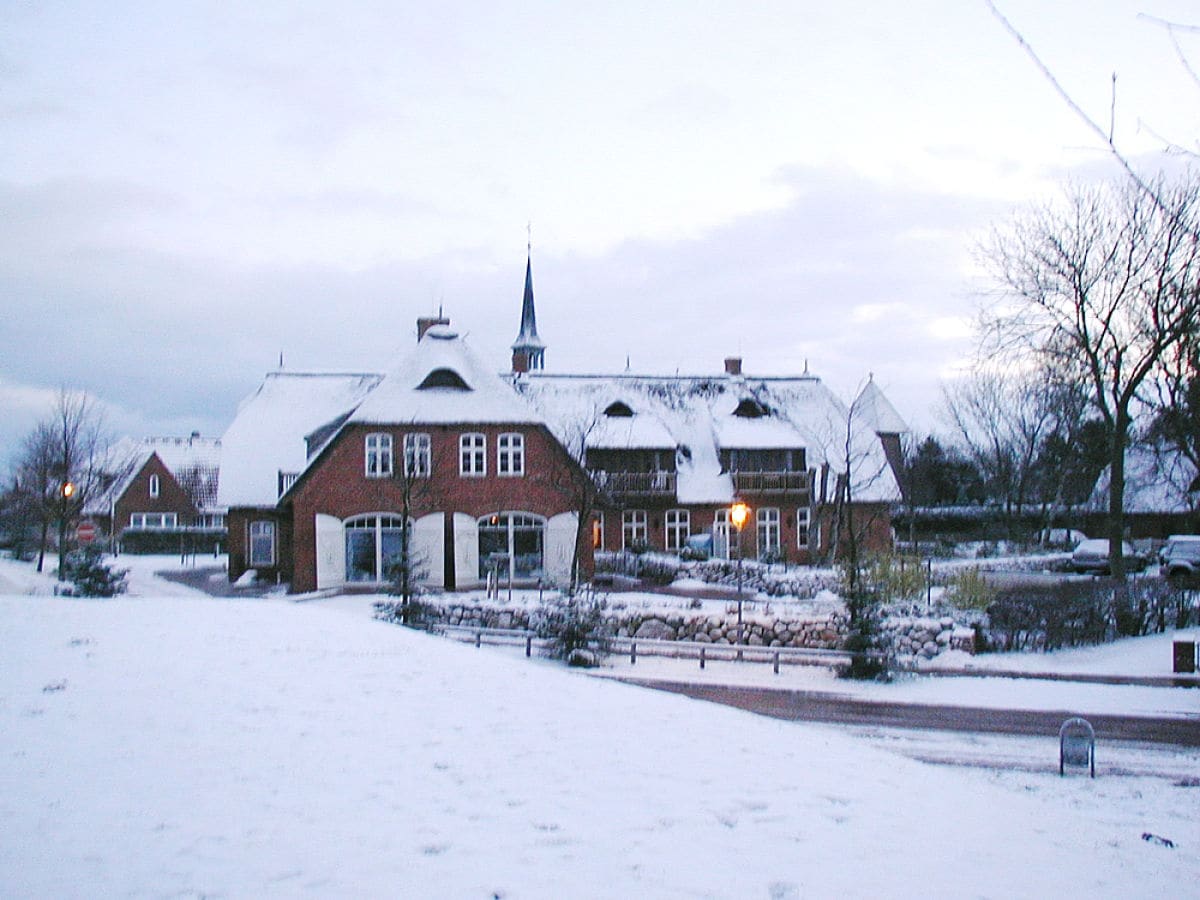 Reetdachhaus "bi de kark"