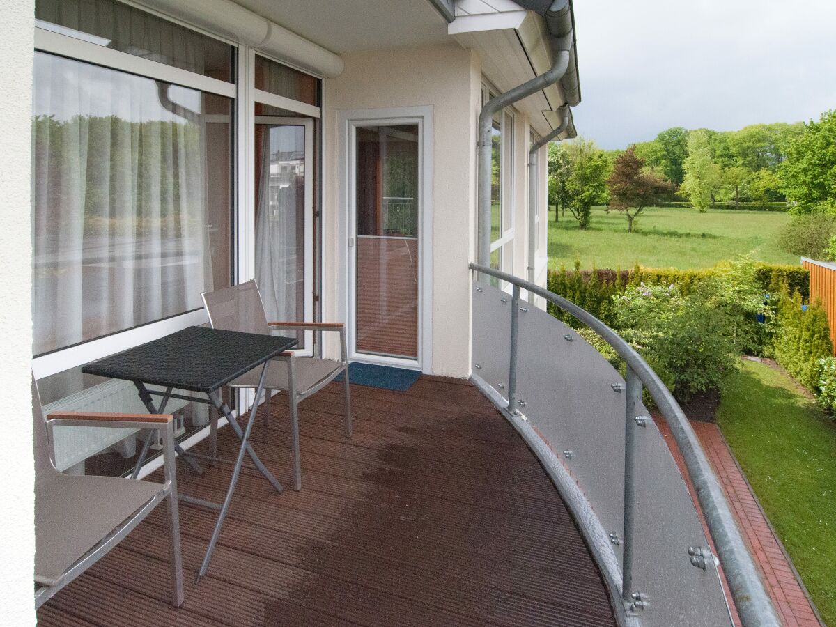 Balkon mit Blick ins Landschaftsschutzgebiet