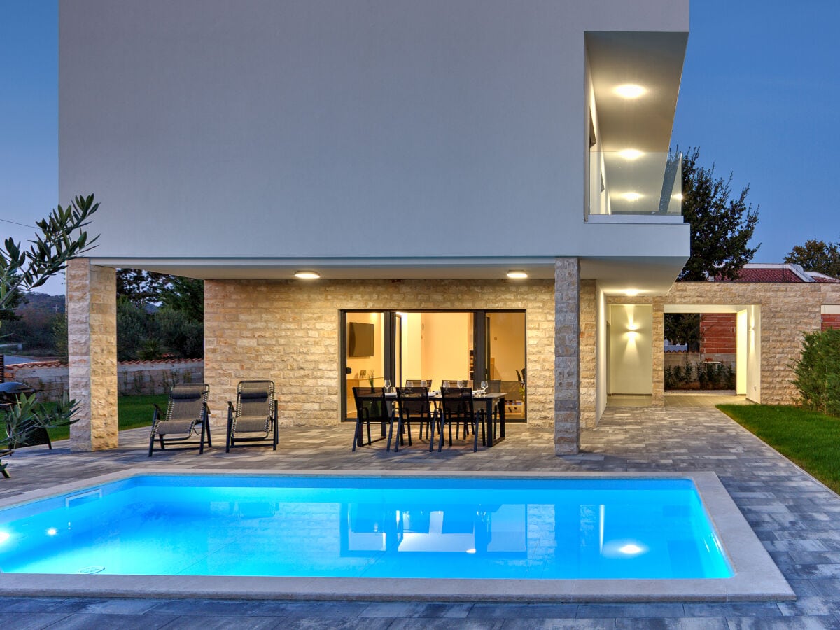 Villa mit Pool bei Porec