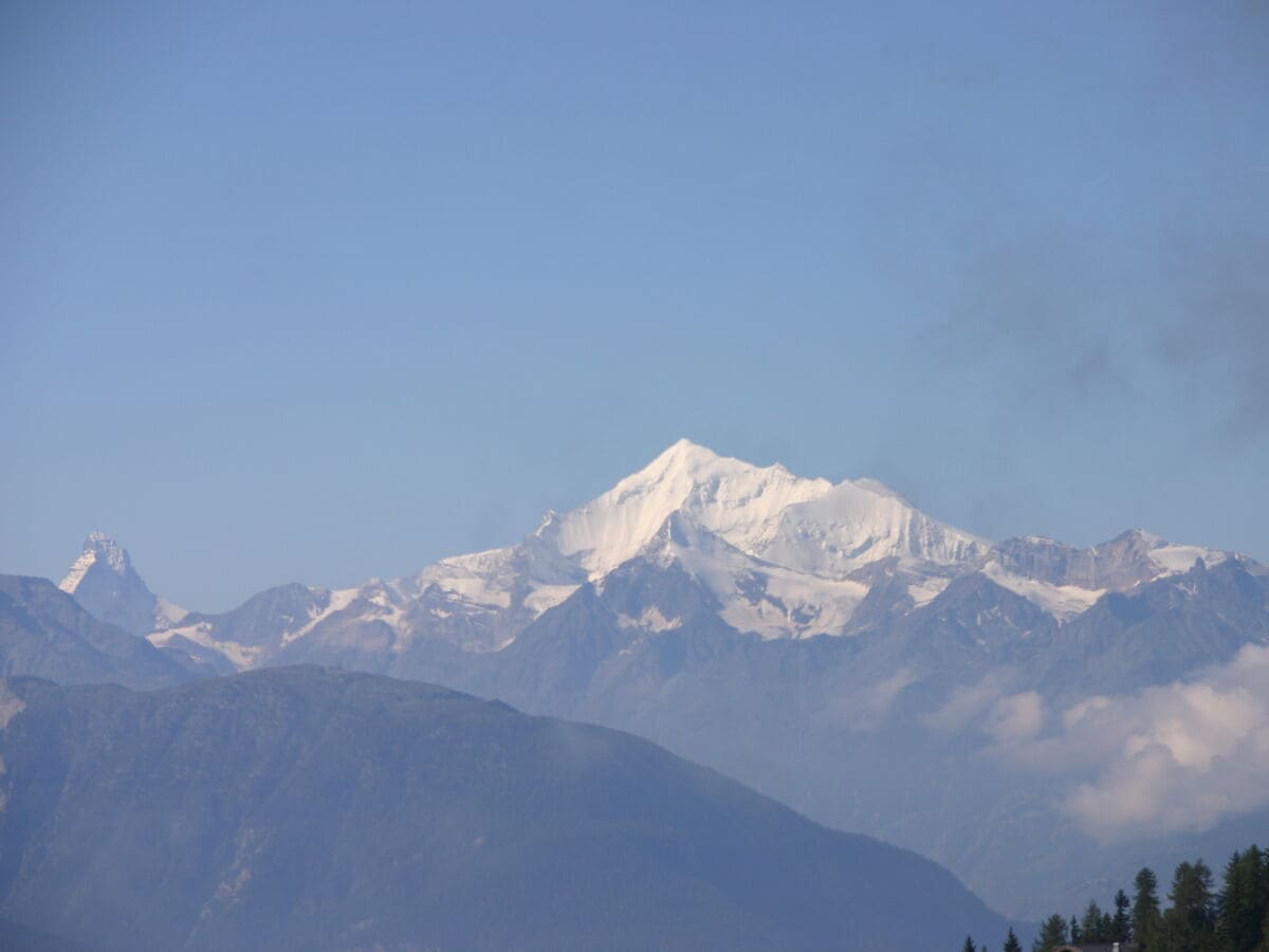 Matterhorn und Weisshorn, Panorama von der Bettmeralp