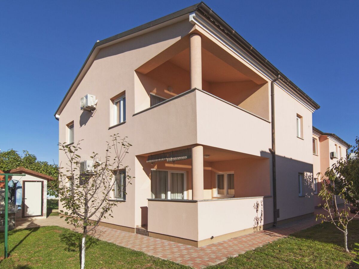 Appartement Fažana Buitenaudio-opname 1