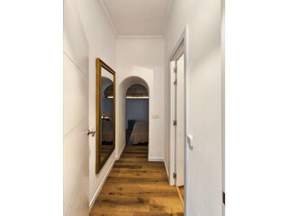 Flur zu Schlafzimmer und Bad