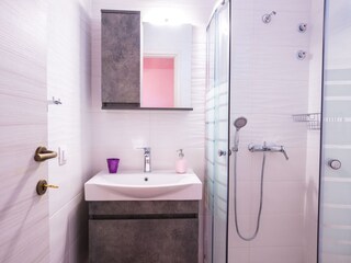 En-Suite Bad von 4. Schlafzimmer