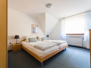 Doppelschlafzi. m. Zusatzbett