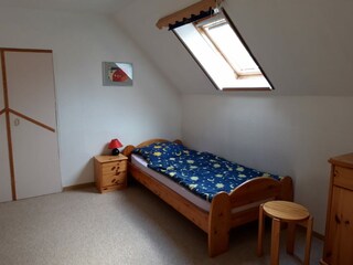 Schlafzimmer 2 im OG