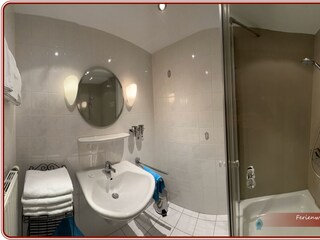 FeWo Ifen Badezimmer