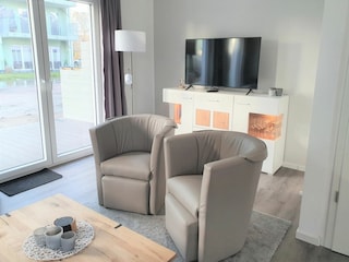 Wohnzimmer mit Fernseher