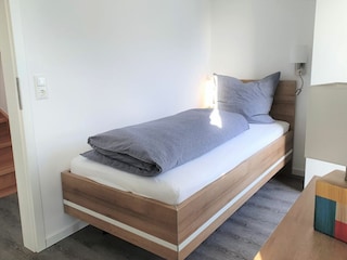 Kinder/ Jugendzimmer 1 OG