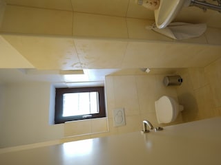 Wohnung 2 - Toilette