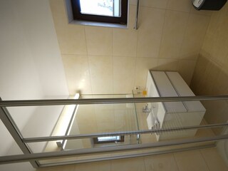 Wohnung 2 - Badezimmer