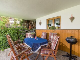 Terrasse mit Griller