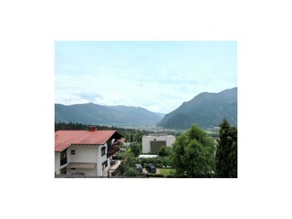 Balkonaussicht in Richtung Zillertal