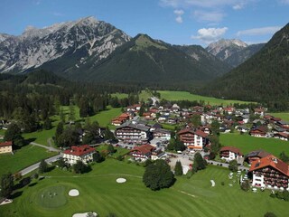 Blick auf Appartements Garni Fortuna von oben