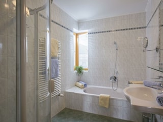 Badezimmer Variante 2 - Ferienwohnung Top 4