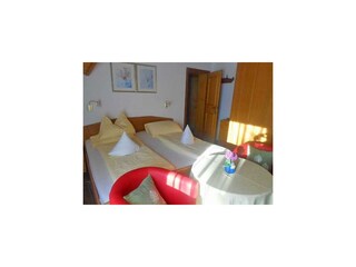 Schlafzimmer - Ferienwohnung 2-4 Personen