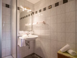 weitere Ansicht Bad im Komfort Doppelzimmer