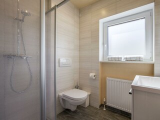 Bad im Standard Doppelzimmer