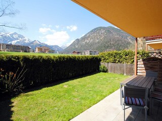 Blick vom Garten ins obere Dorf