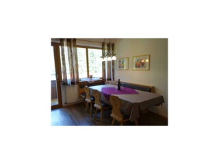Ferienwohnung Karwendl - Esstisch