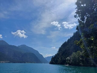 Ferienwohnung Hinterwinkl - Liegewiese am See