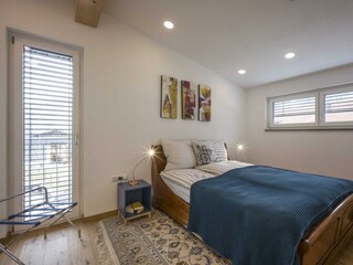 Großes Schlafzimmer