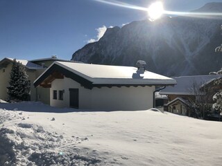 Ferienhäuser Schwarzmann Winteransicht 4