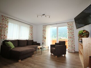 Bergblick Wohnbereich 3-min