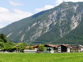Haus Bauer - Blick vom Wohnzimmer in Richtung See