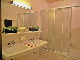 Badezimmer - Appartement Zwölferkopf