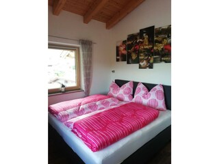 Schlafzimmer 2