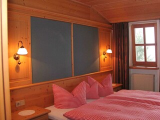 Ferienwohnung groß - Schlafzimmer