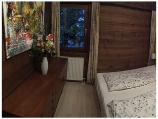 Achensee_FerienhausLuise_GrosseSchlafzimmer