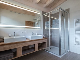 Karwendelsuite - Badezimmer