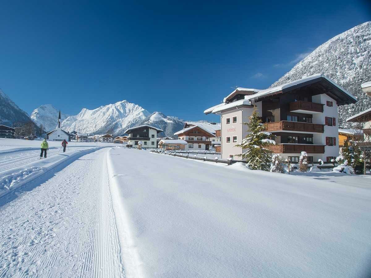 Traumlage für Winter: Alpenherz Apartmenthaus