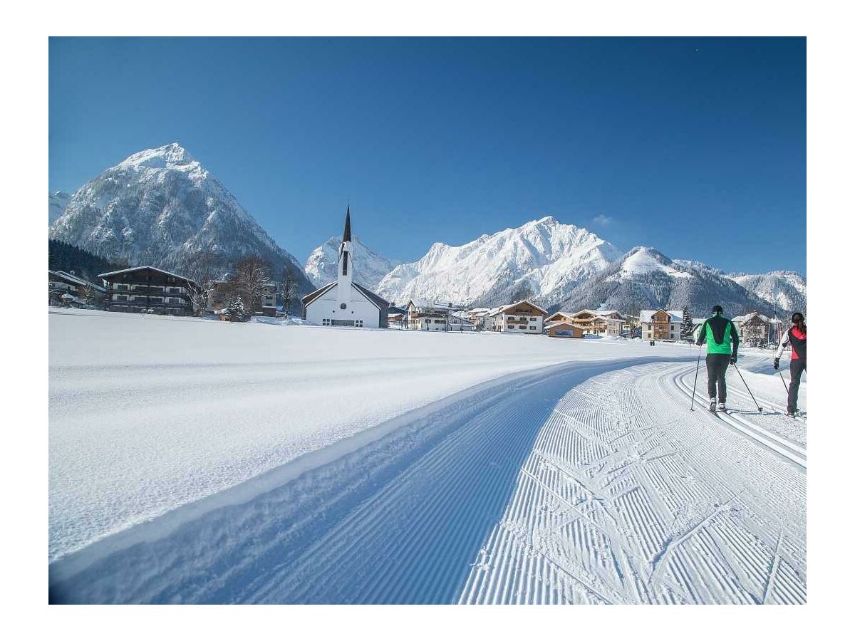 Ortsloipe Pertisau direkt hinterm Haus