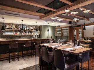 ESSBAR_Restaurant
