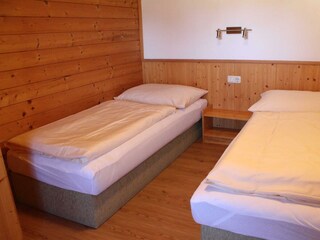 Ferienwohnung A - Einzelbettzimmer