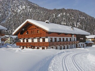 Urschnerhof - Hausansicht Winter
