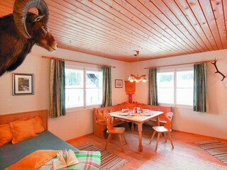 Essecke mit Sofa - Chalet Grossmitt