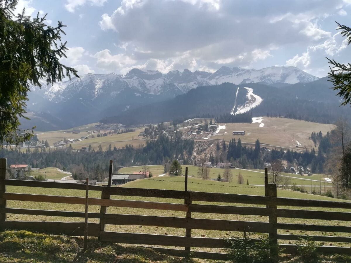 Bärenwaldweg Blick aufs Dorf