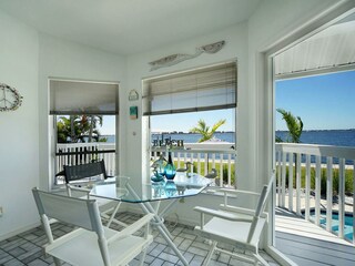 breakfast corner of the villa in Cape Coral