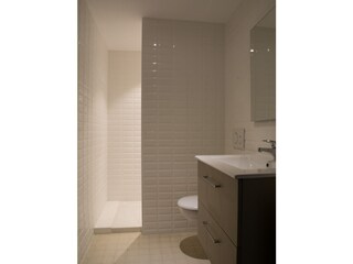 Bathroom 4