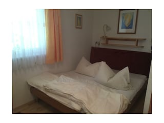 89556245