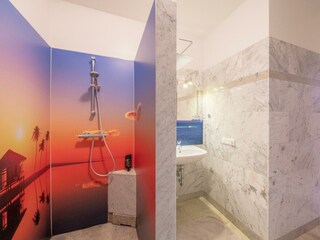 App. 2 Badezimmer Bild 1